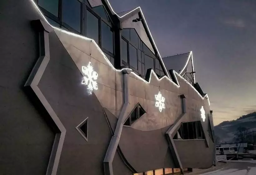 Motelli Zajazd Pod Zamkiem Rytro