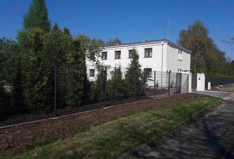 ペンション Centrum Konferencyjne Brancon