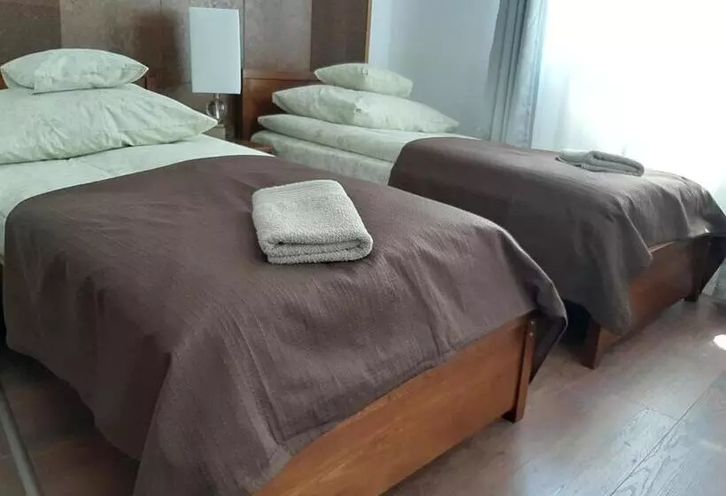 Majatalo Centrum Konferencyjne Brancon