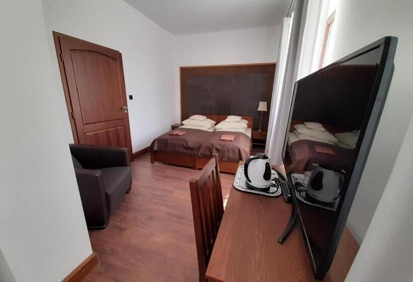 ペンション Centrum Konferencyjne Brancon