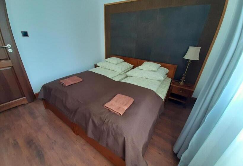 ペンション Centrum Konferencyjne Brancon