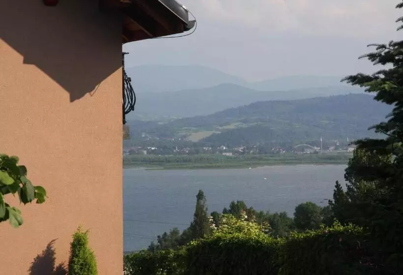 ペンション Ośrodek Wypoczynkowy Nad Jeziorem