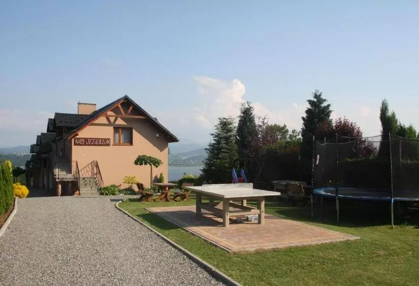 ペンション Ośrodek Wypoczynkowy Nad Jeziorem