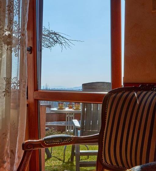 Panzió Ośrodek Wypoczynkowy Nad Jeziorem