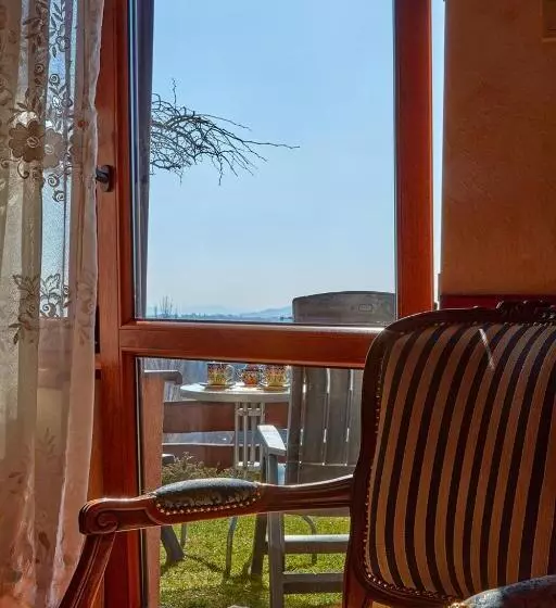 ペンション Ośrodek Wypoczynkowy Nad Jeziorem