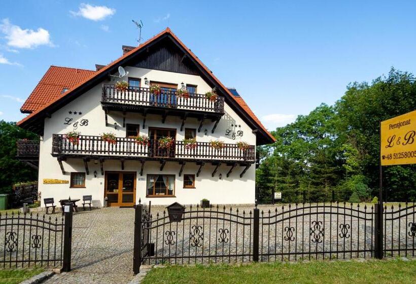 ペンション L&b Spa