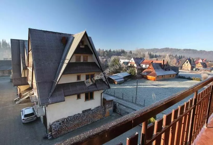 ベッドアンドブレックファースト Pokoje Gościnne Madzia