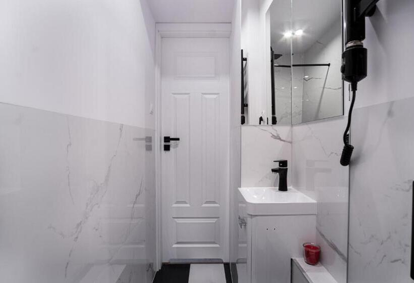 Dream Aparts   Piotrkowska 152