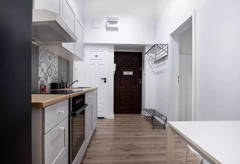 Dream Aparts   Piotrkowska 152