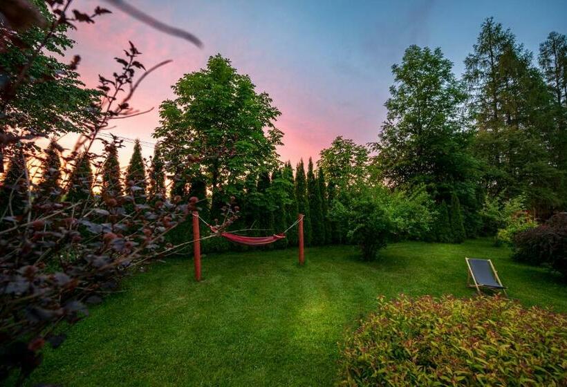 בית מלון כפרי U Beatki