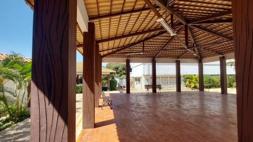 فندق Diroma International