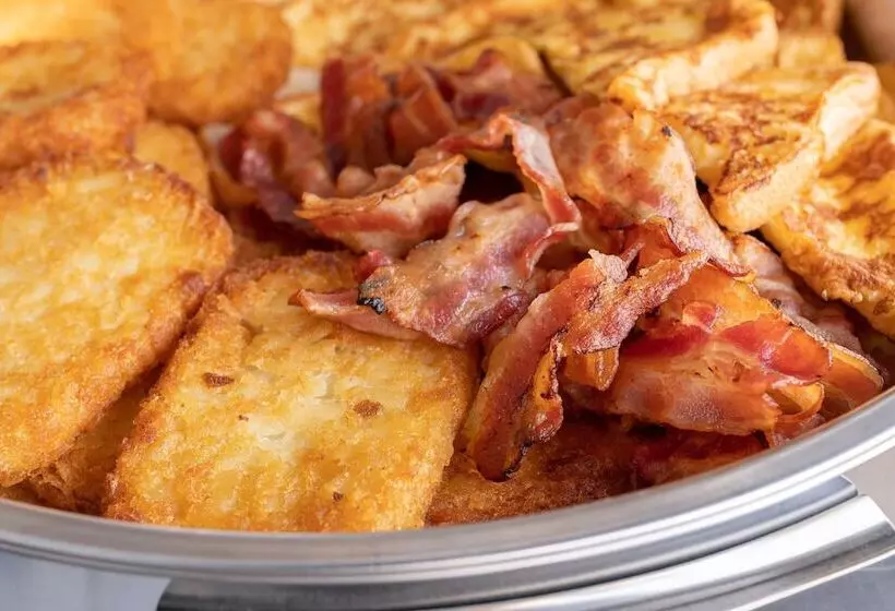 Hotelli Akira Pattaya