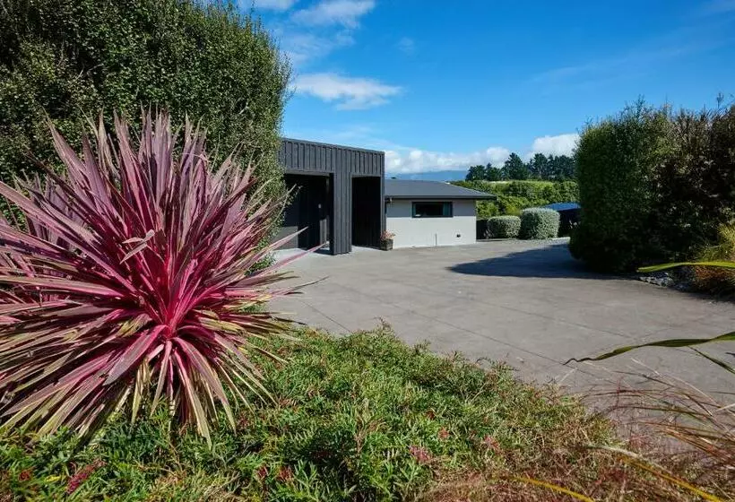 Majatalo Golfer S Retreat