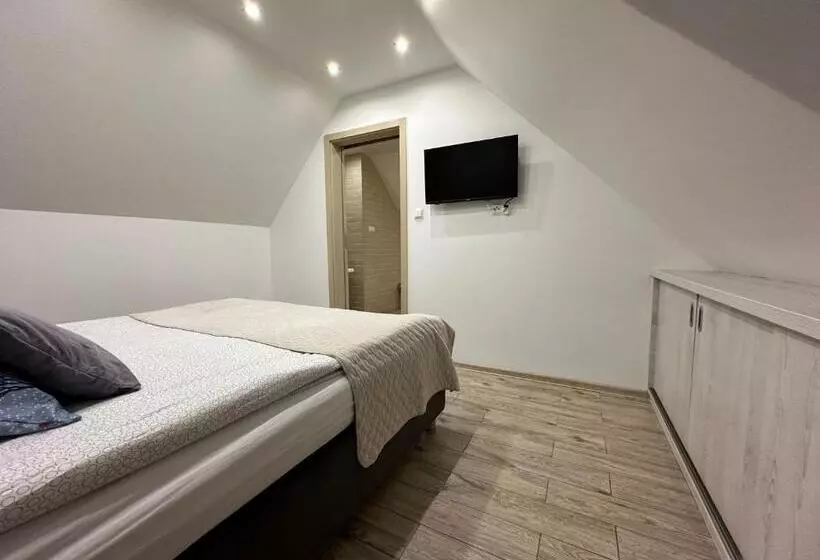 ペンション Maximus