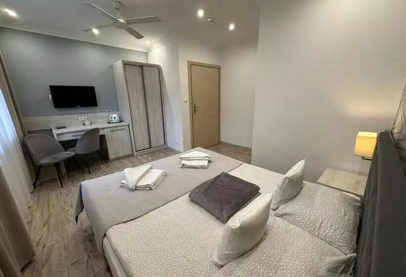 ペンション Maximus