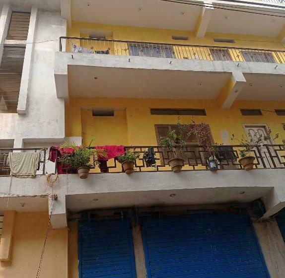 Pension  Oho Hostel & Pg