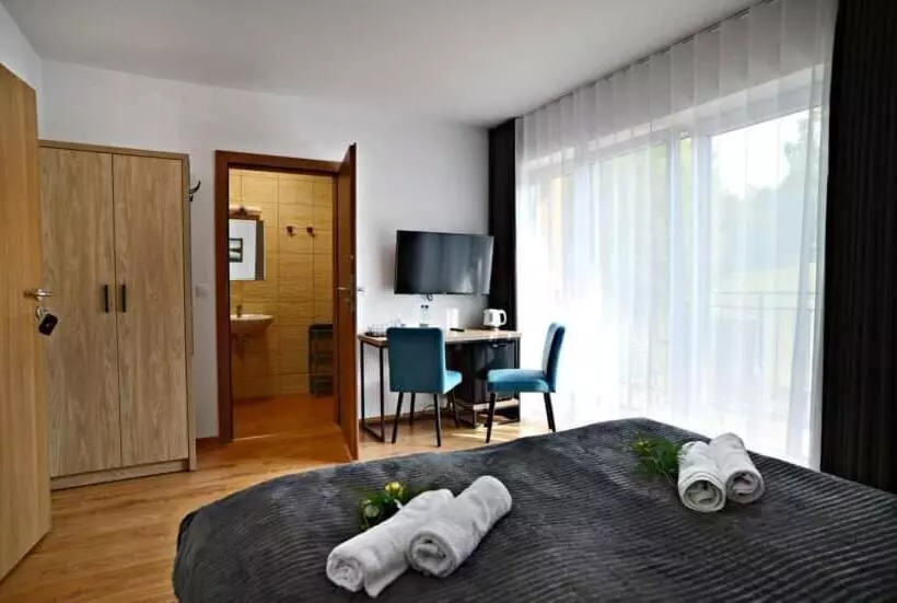 Majatalo Willa Domiwera