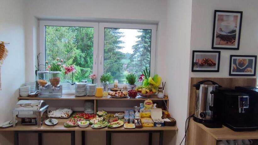 ペンション Willa Domiwera