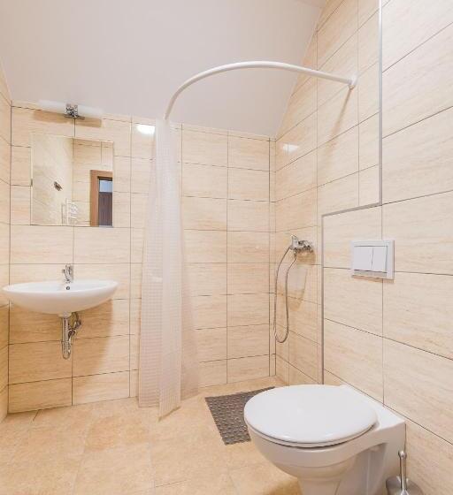 ペンション Willa Domiwera