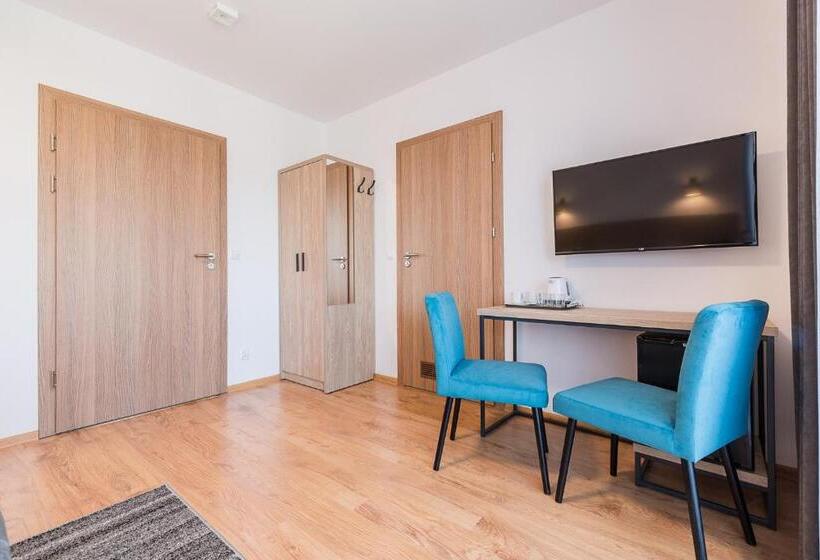 ペンション Willa Domiwera