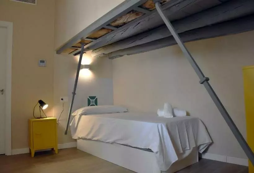 Retkeilymaja Alegoría Coliving Experience