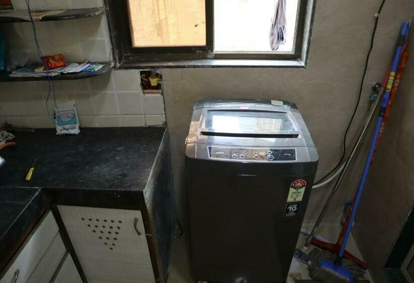 호스텔 New India Dormitory