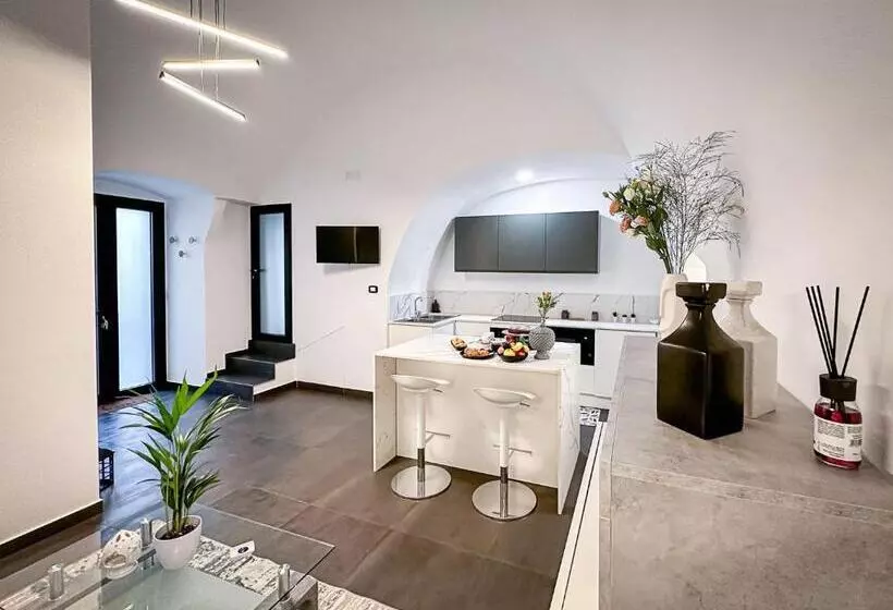 Aamiaismajoitus (B&B) Marbel Suite