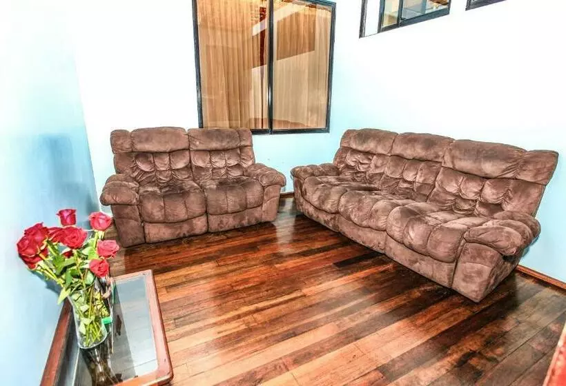 Hotelli Colonial