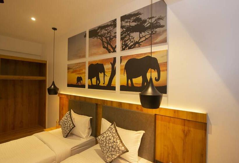 호텔 Monarch Montvert Rabale