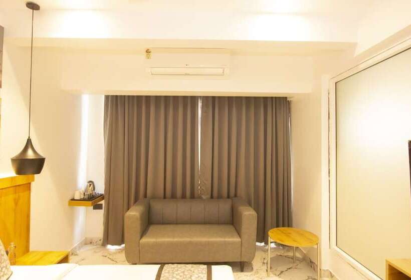 호텔 Monarch Montvert Rabale