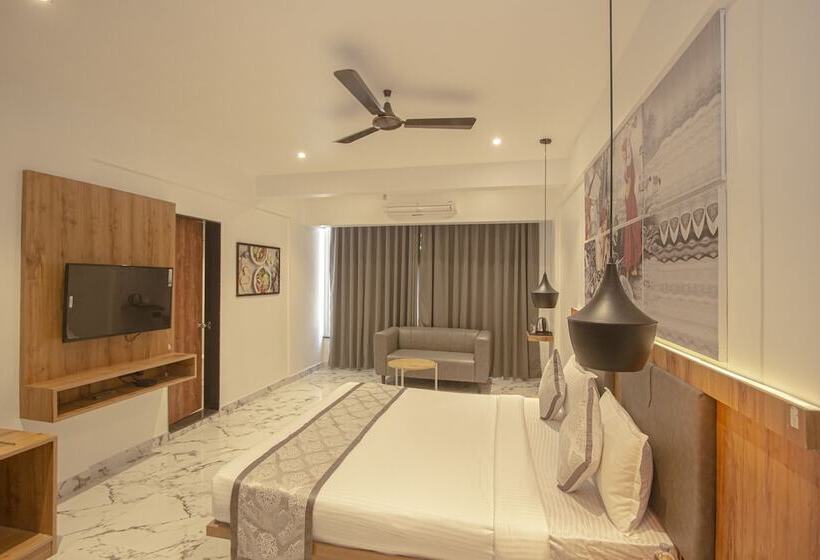 호텔 Monarch Montvert Rabale