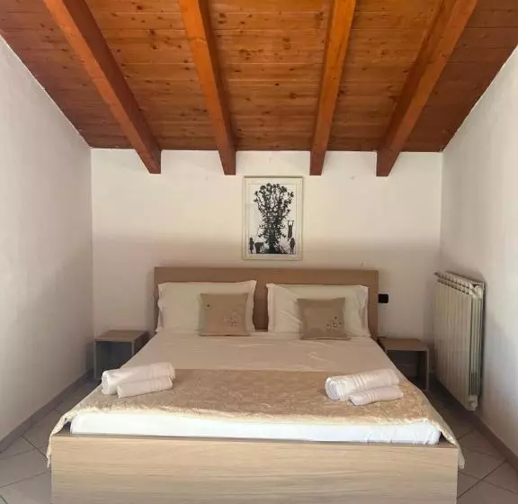 ペンション Affittacamere Karma