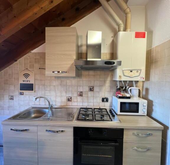 膳宿费 Affittacamere Karma