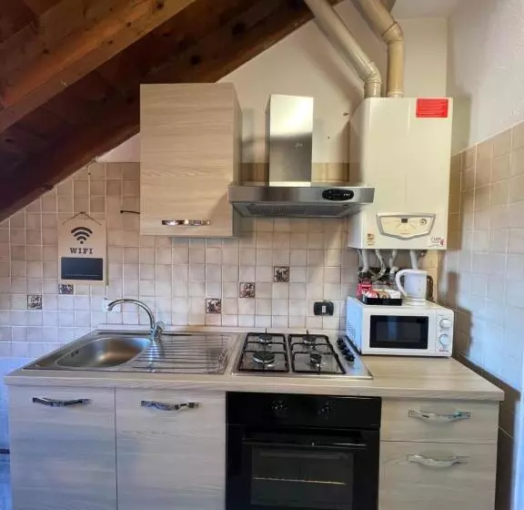 ペンション Affittacamere Karma