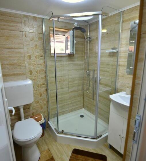 Пансион Casa Cu Magnolii