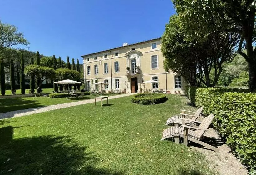 پانسیون Chateau Talaud