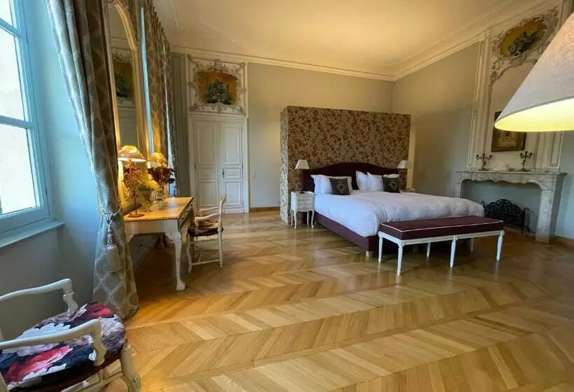 پانسیون Chateau Talaud