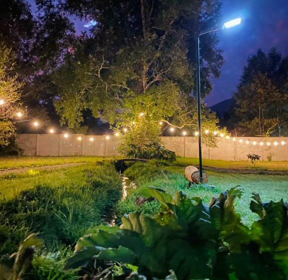 بنسيون Hostal Treile