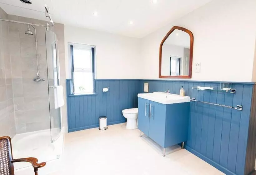 ペンション Stone Barn