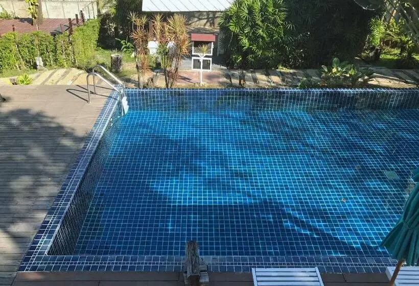 Sandhana Samet Resort