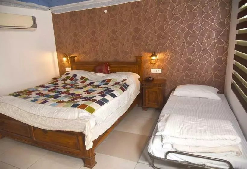 The Kasbah Resort