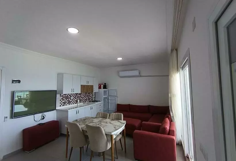 Akdeniz Evi
