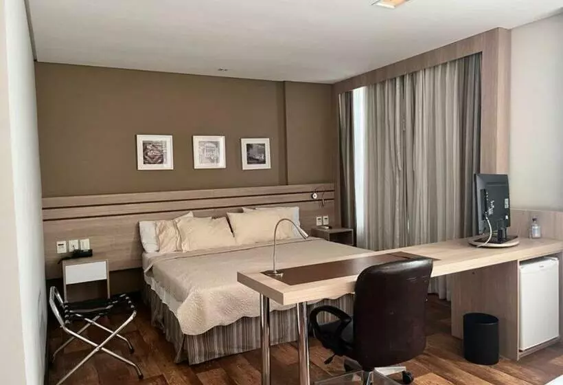 Apart Hotel Sense Ii   Localizado Em