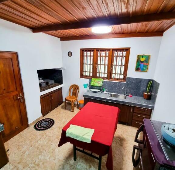 Bed and Breakfast Ivory Bloom Resort