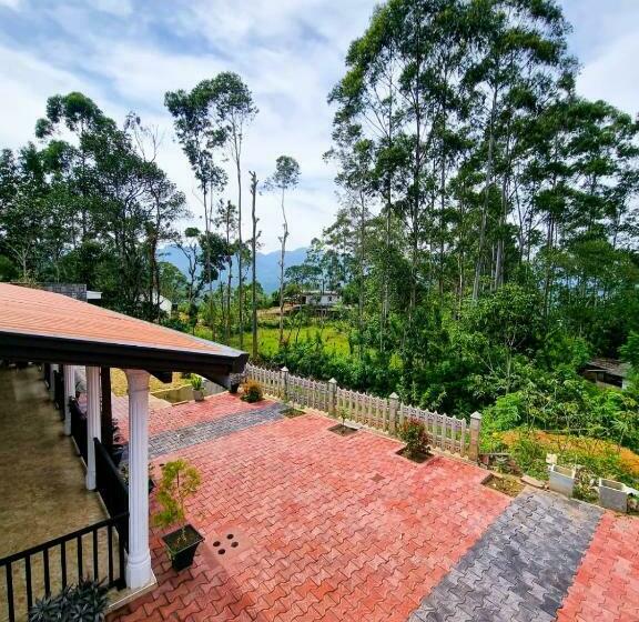 Bed and Breakfast Ivory Bloom Resort