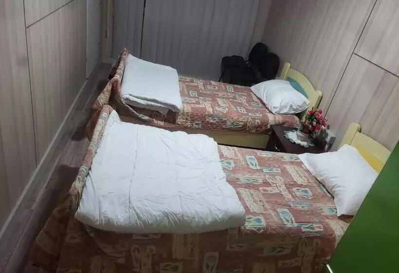 Hostel Oakland