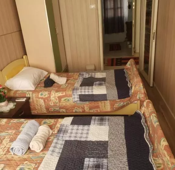 Hostel Oakland