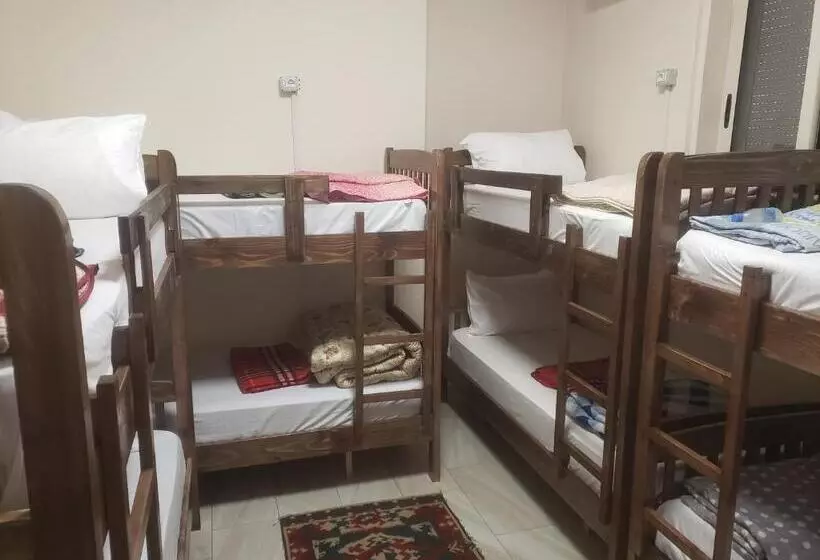 Hostel Oakland