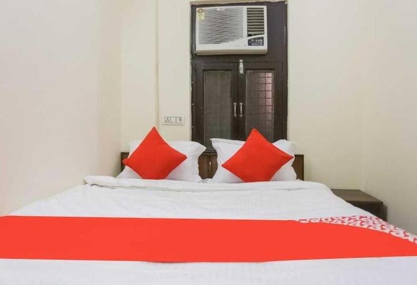 Hotelli Oyo 80775 H Up Inn