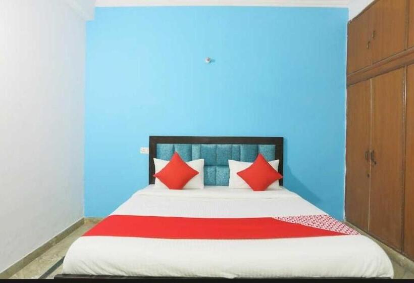 Hotelli Oyo 80775 H Up Inn